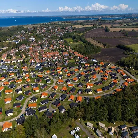 Ostsee-ferienparadies Fuer 8 Personen Großenbrode